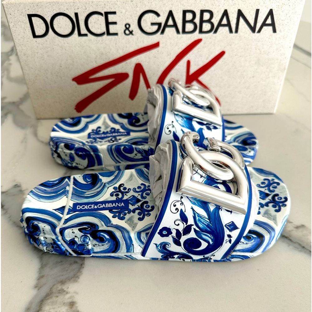 Dolce & Gabanna Slide Sandals - Picture 4 of 10